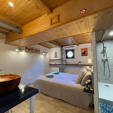 Peniche Le Pescalune - Chambre D'Hotes Arles Dış mekan fotoğraf